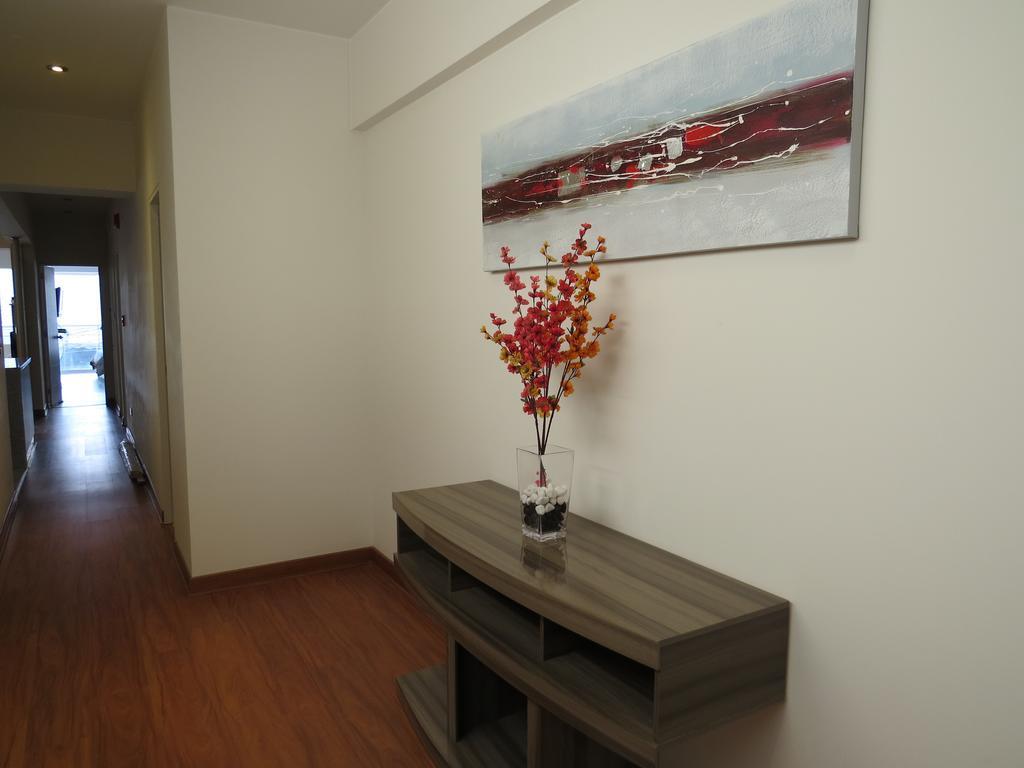 Spacious Apartment In Miraflores Lima Pokój zdjęcie