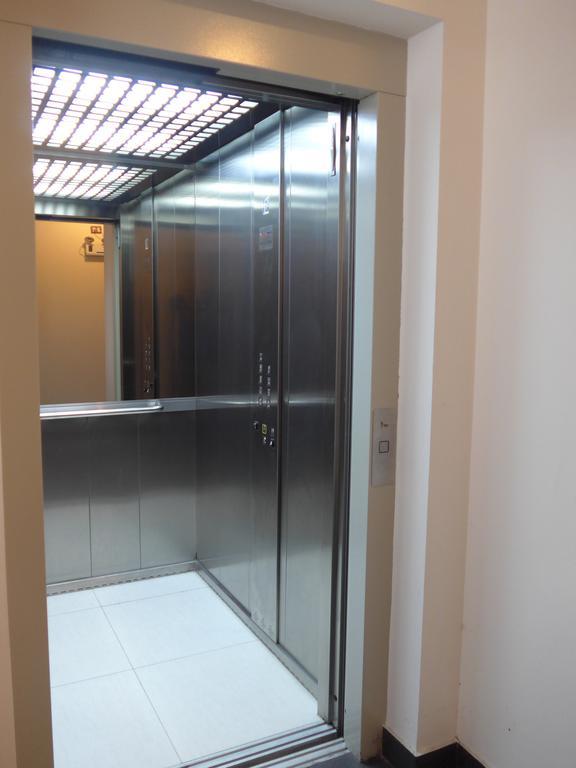 Spacious Apartment In Miraflores Lima Pokój zdjęcie